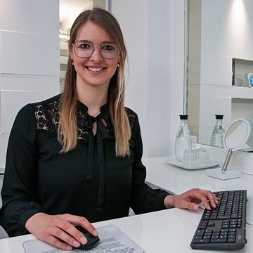 Celina_Laebisch_DSC_5908_360x360 Celina Läbisch